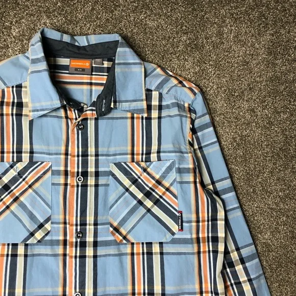 Merrell Button Down - Picture 2 of 9